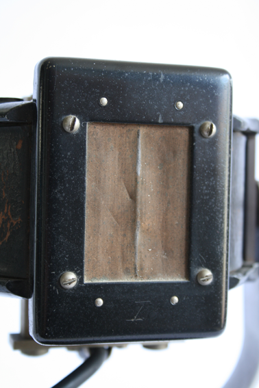 ribbon frame